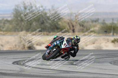 media/Dec-06-2025-CVMA (Sat) [[4a896cc04c]]/Race 4-Formula Middleweight/